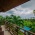 Балкон с видом на море виллы на пляже Маенам - HR0691